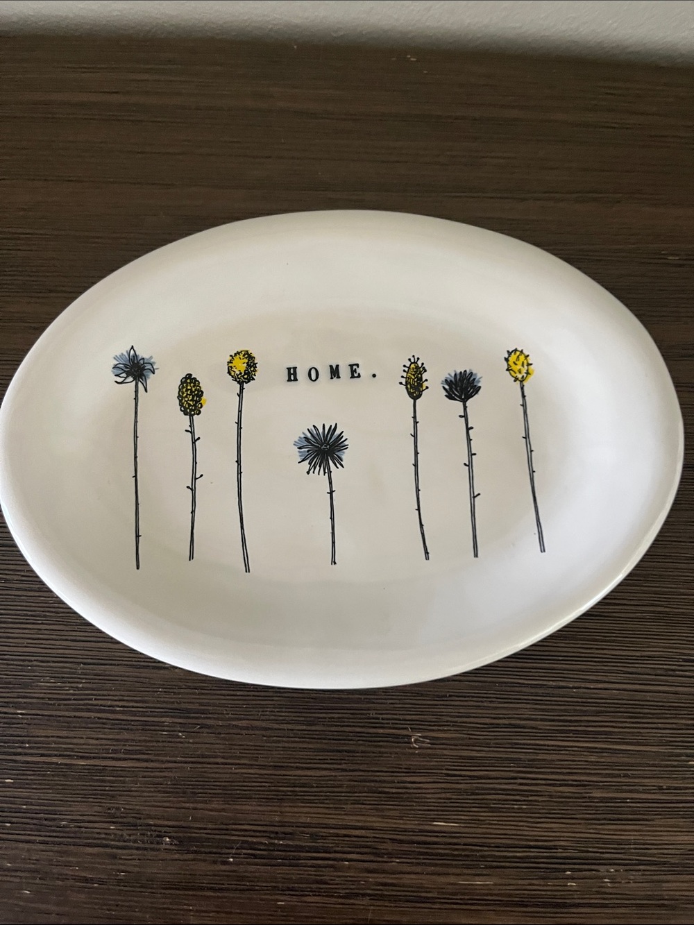 NWOT Rae Dunn White Oval Home floral design
